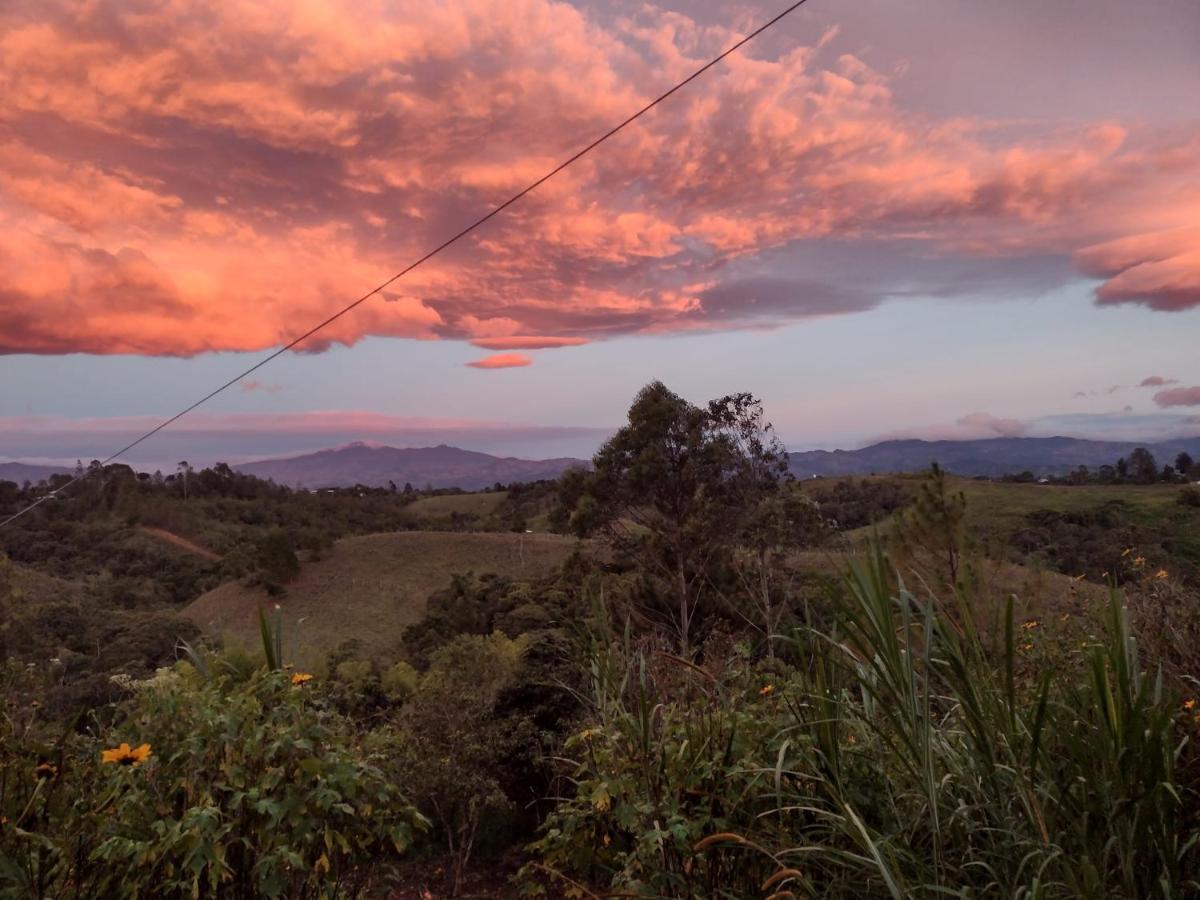 Hostal Sueno Paraiso- Observatorio Astronomico Popayan Kültér fotó