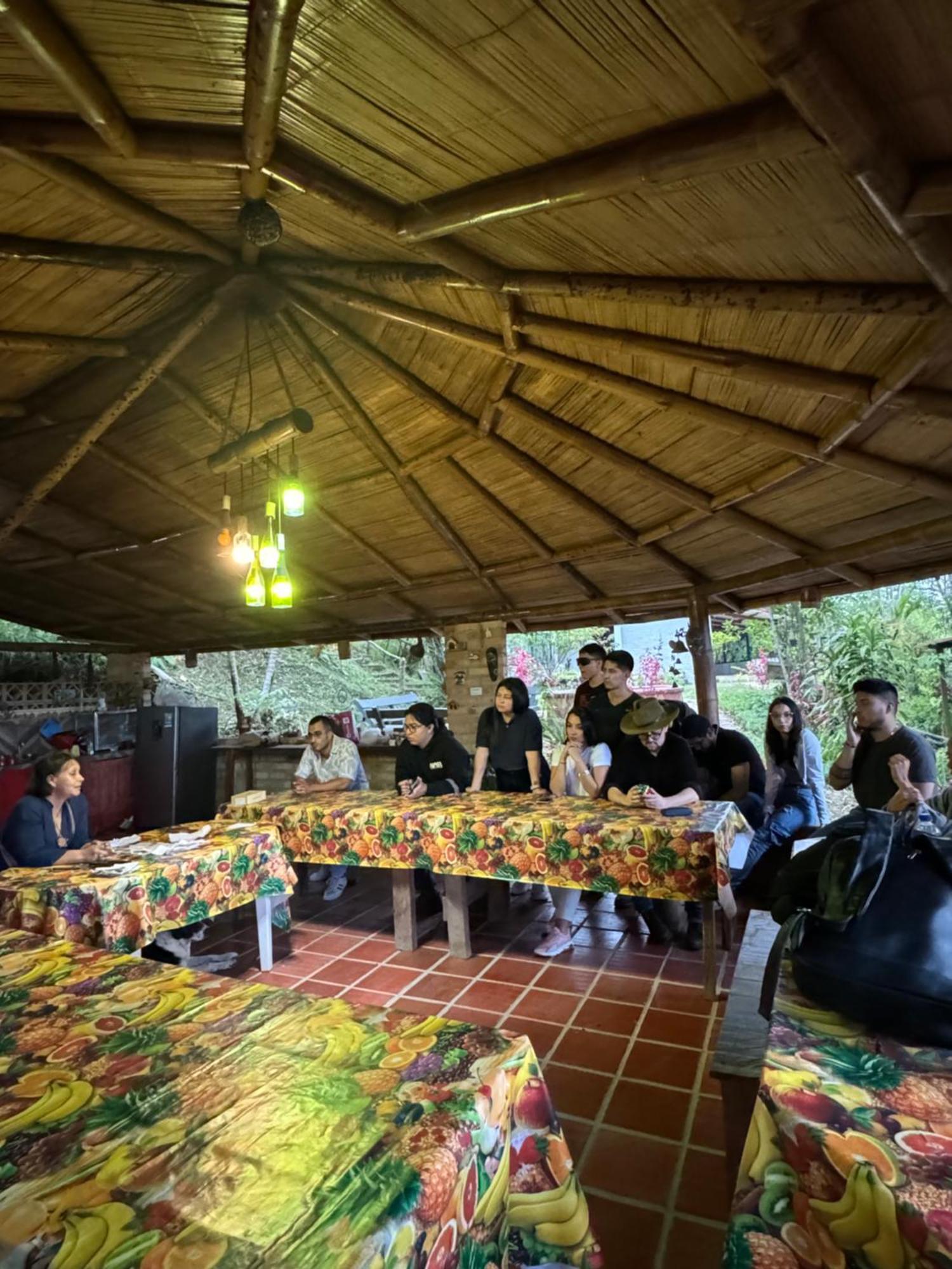 Hostal Sueno Paraiso- Observatorio Astronomico Popayan Kültér fotó